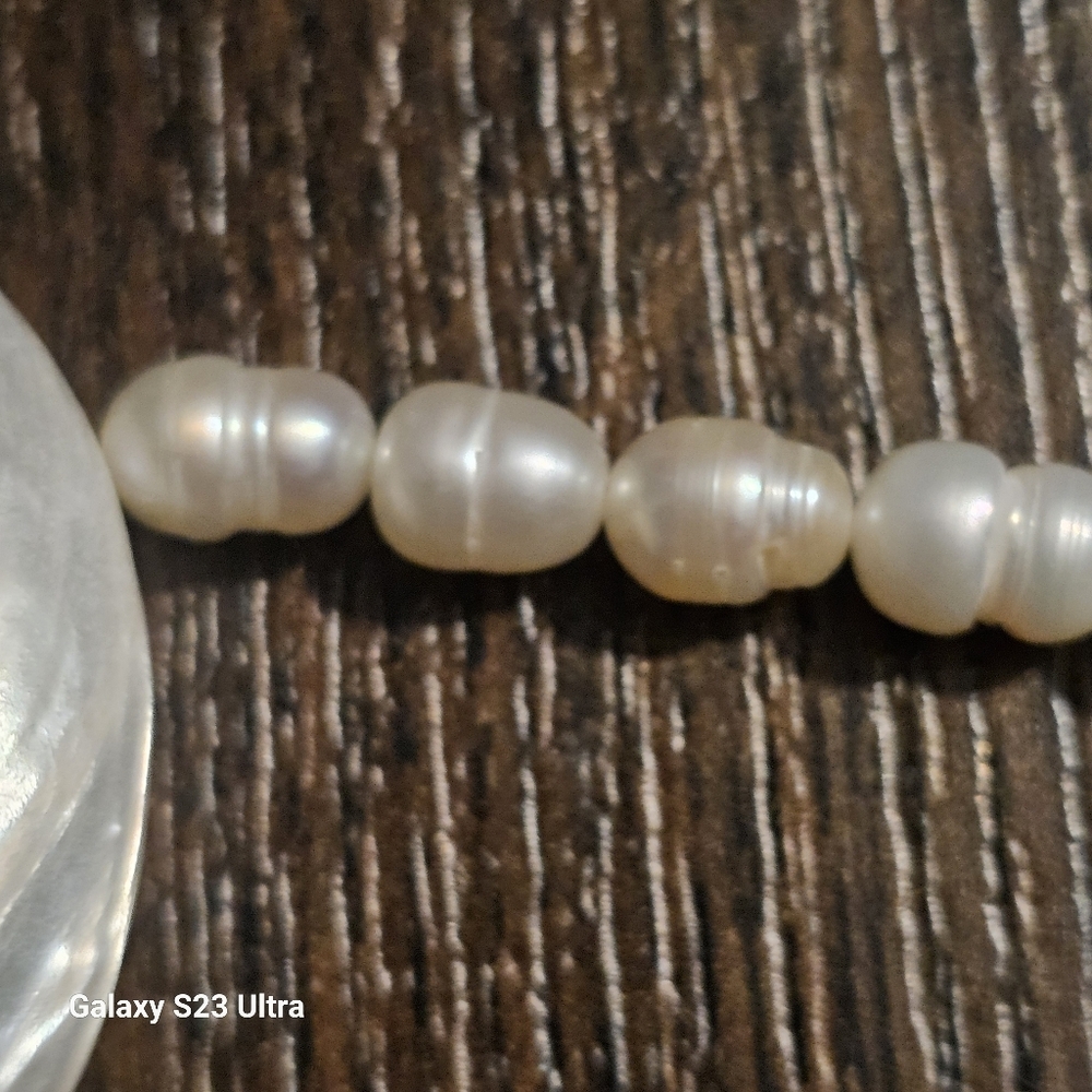 Pearl & Shell Necklace & Bracelet Fresh Water set - Picture 7 of 8
